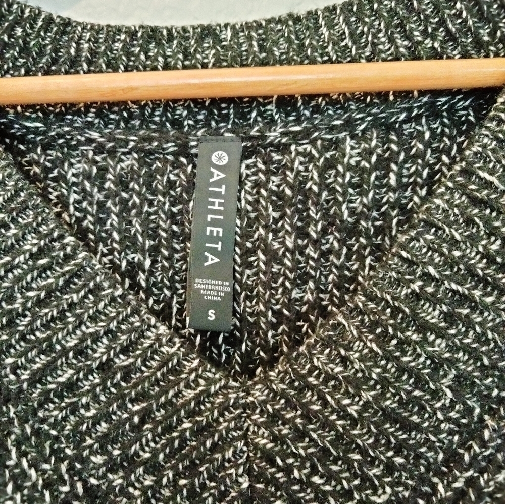 Athleta V-neck Lace up Sweater - Picture 4 of 5